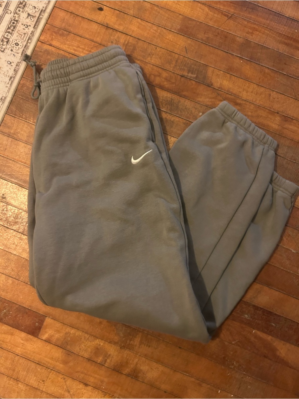 Nike joggers